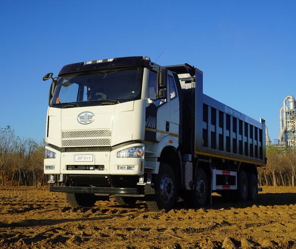 САМОСВАЛ FAW 8X4 J6 ЕВРО 5