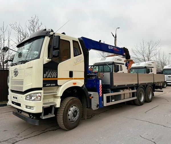 БОРТОВОЙ АВТОМОБИЛЬ FAW 6X4 390 Л.С. С КМУ DONGYANG SS1956